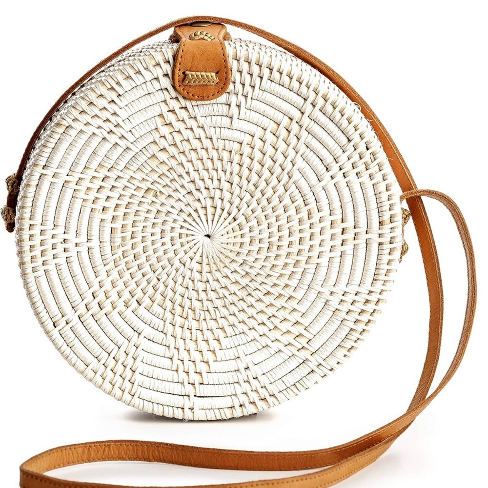 Amerii Crossbody Rattan Round Bag